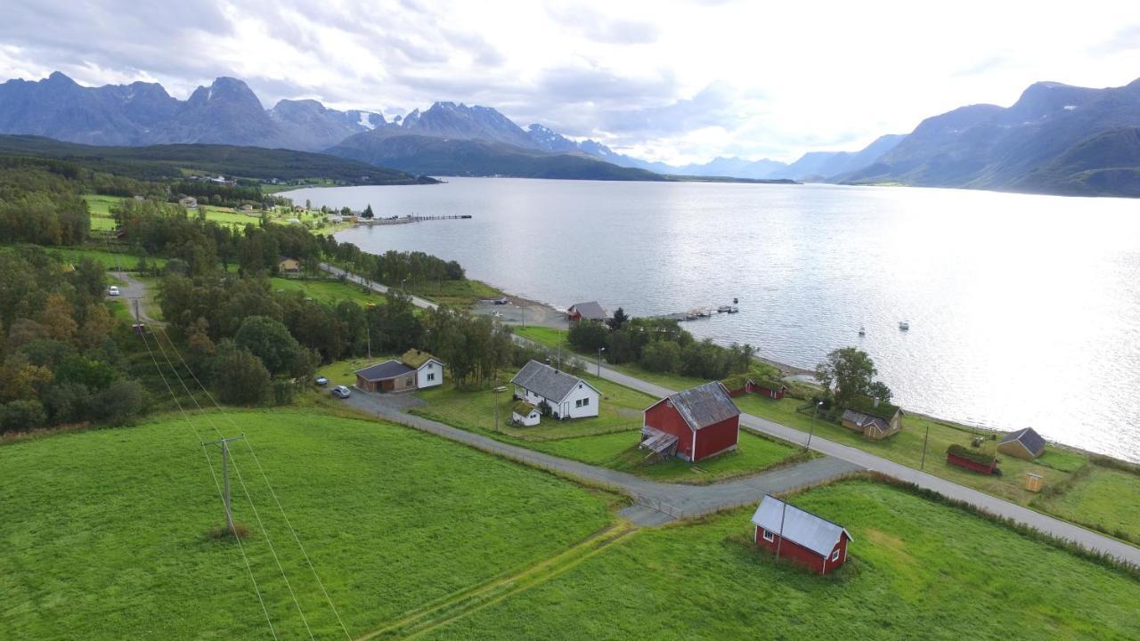 Gamtunet Lyngen Svensby ภายนอก รูปภาพ